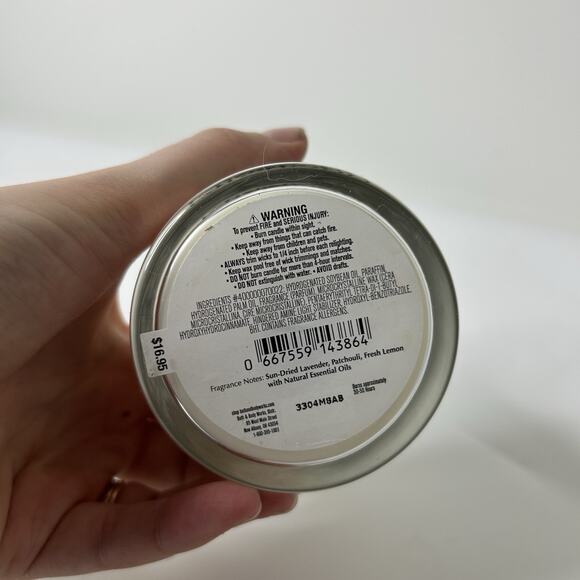 Bath & Body Works Candles 7oz Purple Patchouli & Pink Peach Blossom - Picture 7 of 7